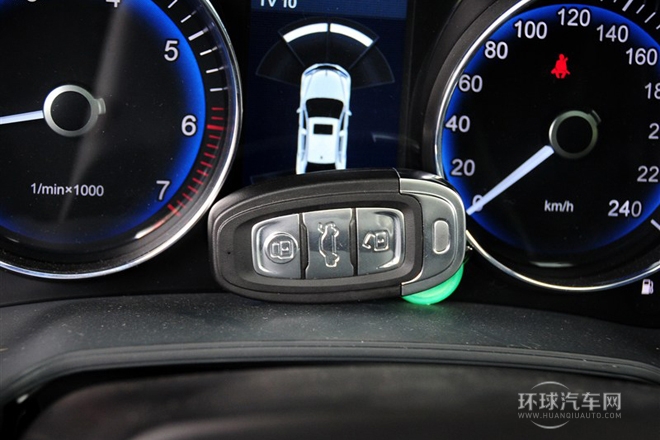 2013款 3.0L 豪华型