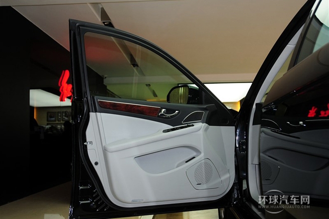 2013款 2.0T 尊贵型