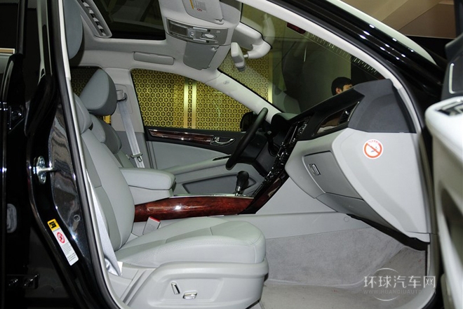 2013款 2.0T 尊贵型