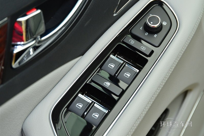 2013款 2.0T 技术型
