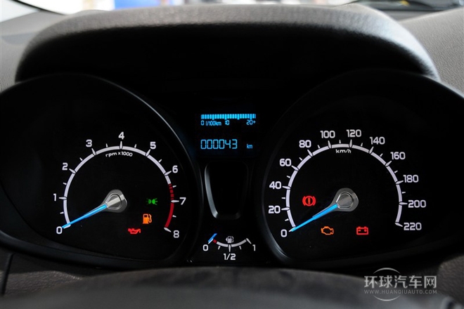 2013款 1.5L 手动风尚型