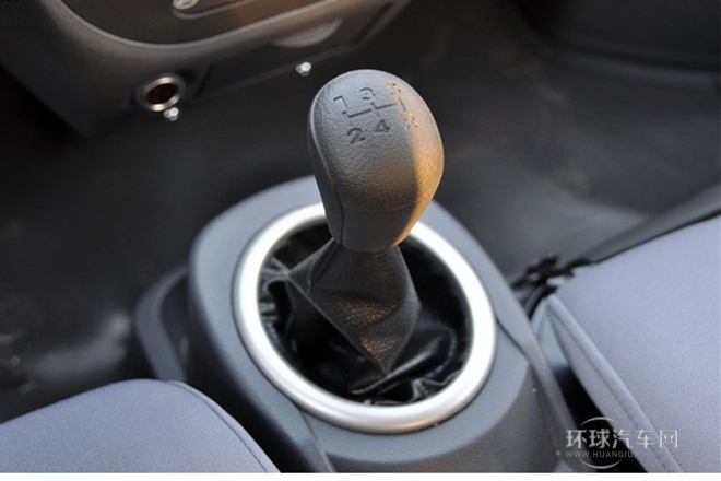2014款 1.2L标准型A12