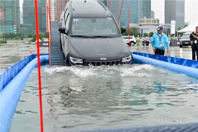 2014款 5.7L 旗舰尊悦版