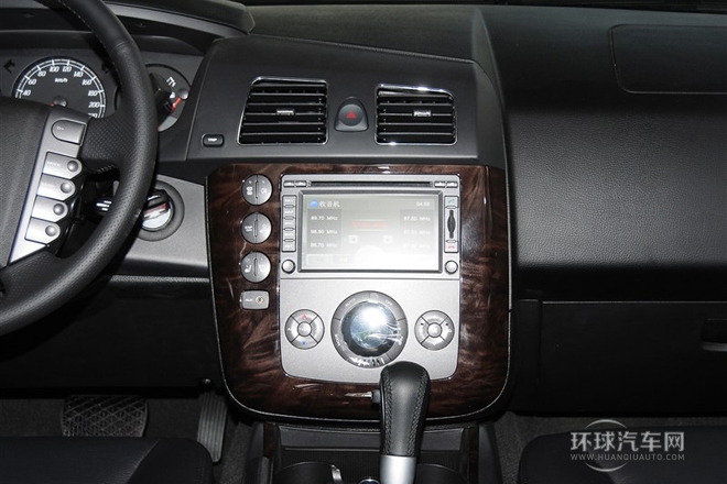 2013款 1.8T 4WD 自动豪域版