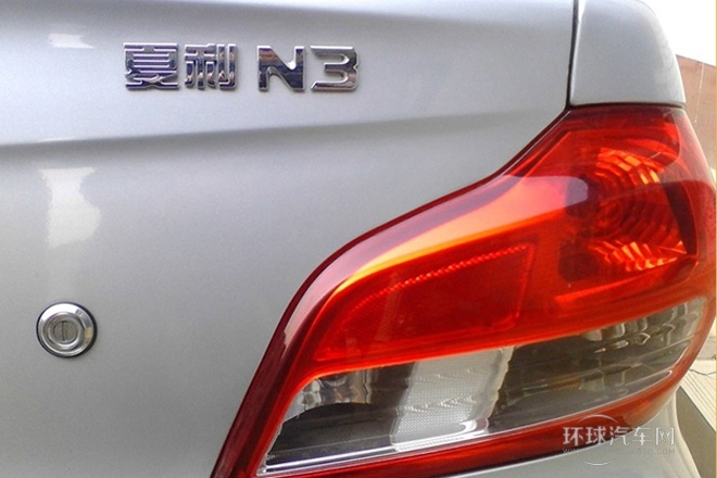 2012款 N3 1.0L 三厢舒适型