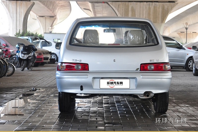 2011款 A+ 1.0L 两厢