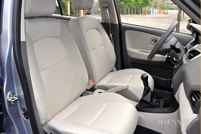 2014款 1.3L 手动豪华型