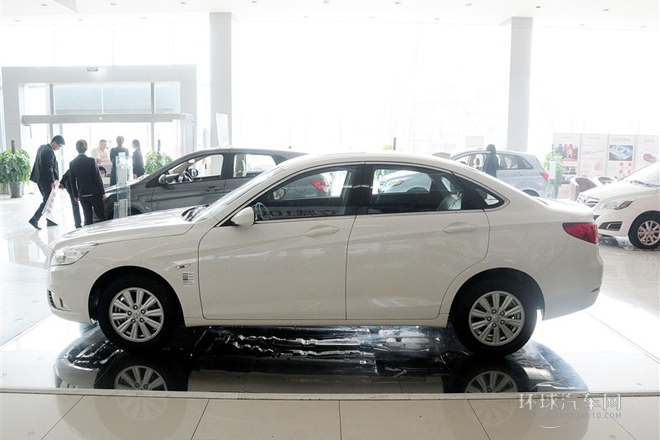2014款 1.5L 手动舒适版