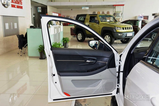 2014款 1.5L 手动精英版