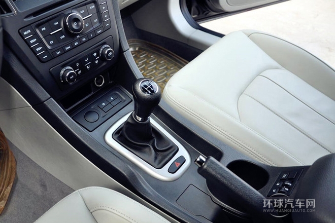 2014款 1.5L 手动豪华版
