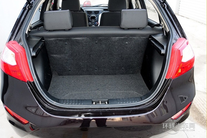 2013款 1.3L 手动豪华型