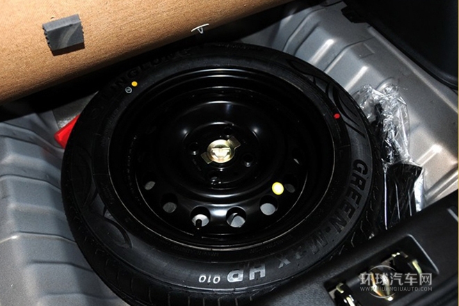 2013款 1.3L 手动舒适型