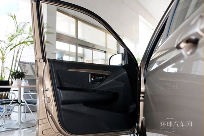 2013款 1.3L 手动舒适型