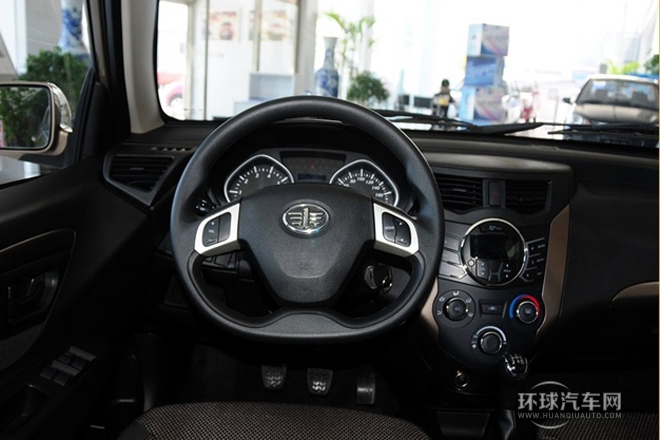 2013款 1.3L 手动舒适型