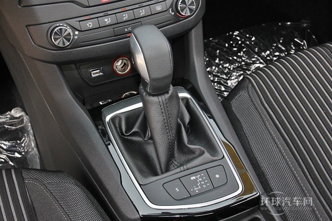 2014款 1.8L 自动领先版