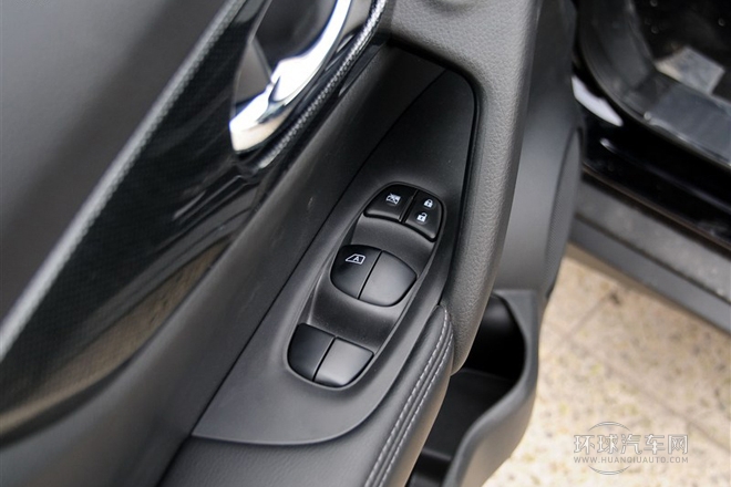 2014款 2.5L CVT豪华版 4WD