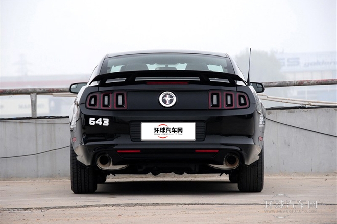 2013款 3.7L 手动标准型