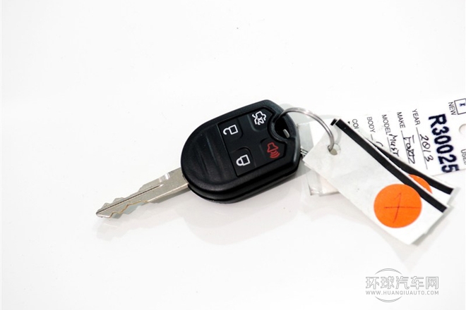2013款 5.0L GT自动标准型