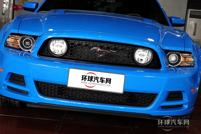 2013款 5.0L GT自动标准型