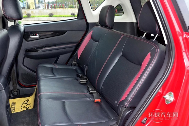 2014款 1.5L 手动尊贵型