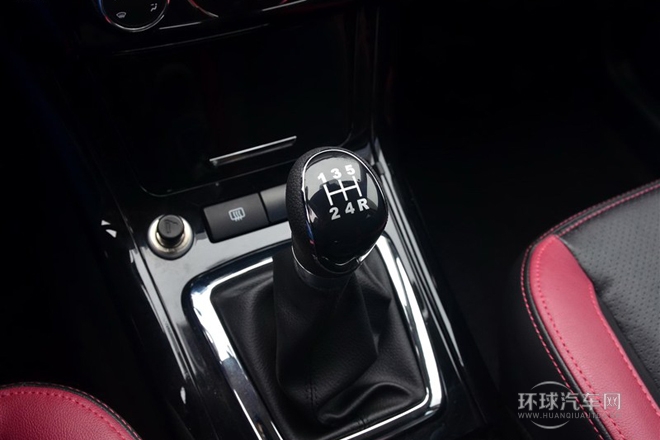 2014款 1.5L 舒适型