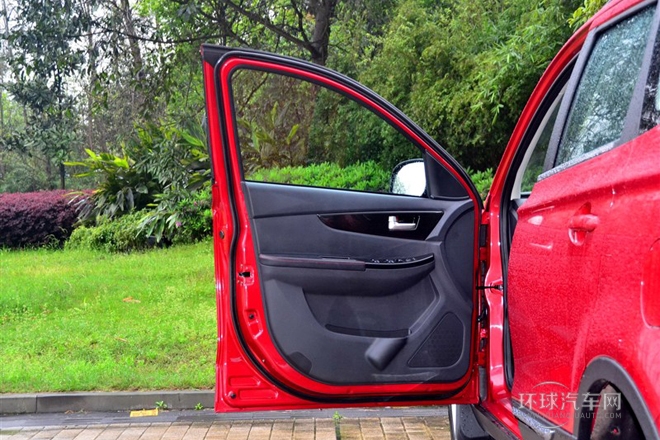 2014款 1.5L 舒适型