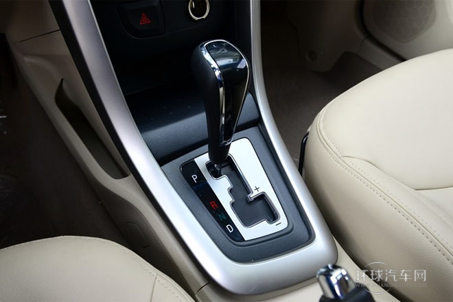 2014款1.5L自动  豪华型