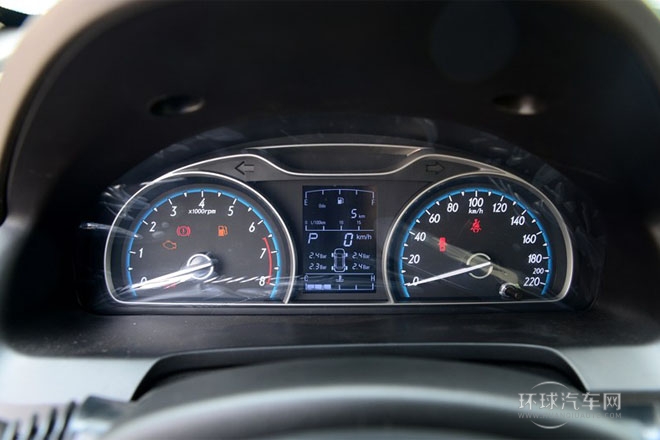 2014款1.5L自动  豪华型