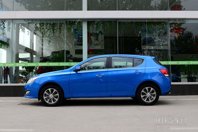 2014款1.5L自动  豪华型