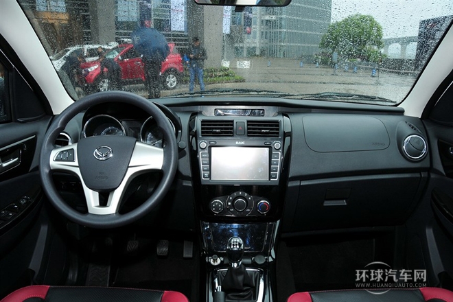 2014款 1.8L 尊贵型