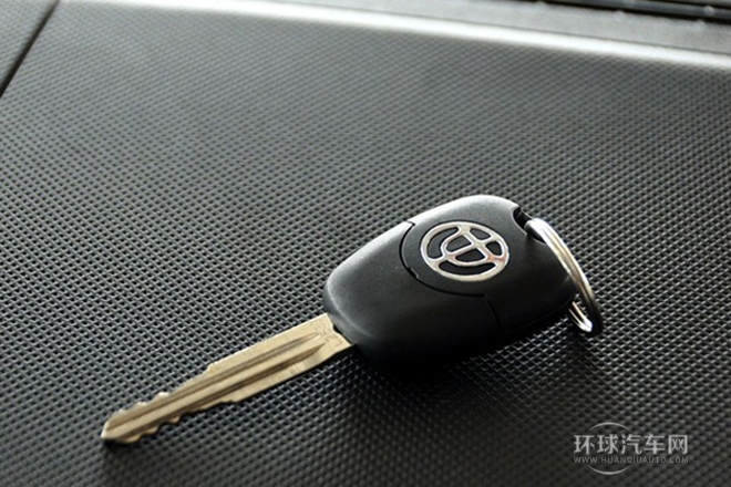 2010款 1.3L 手动舒适型