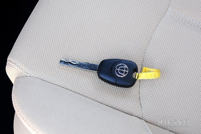 2012款 1.6L 自动舒适型