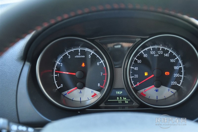 2014款 1.8L 手动进取型