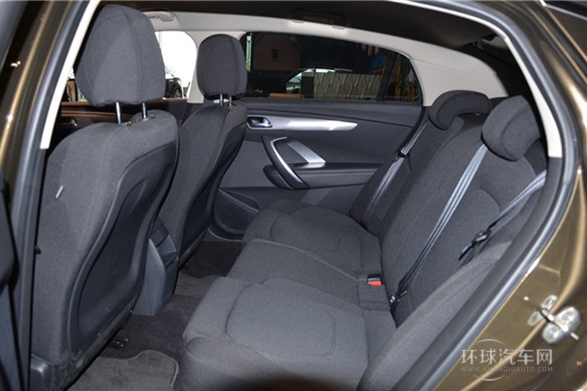 2014款 1.8L 手动舒适版VTi140