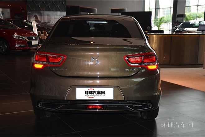 2014款 1.8L 手动舒适版VTi140