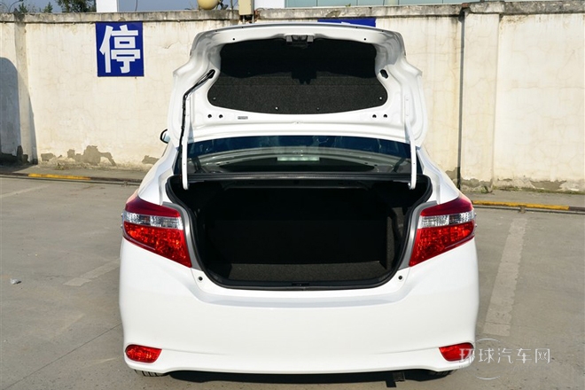 2014款 1.3L 手动超值版