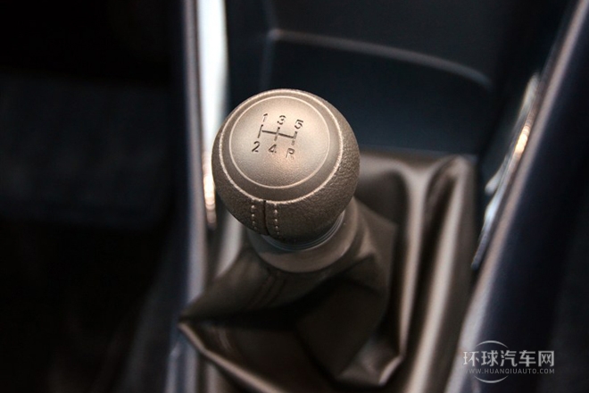 2014款 1.3L 手动超值版