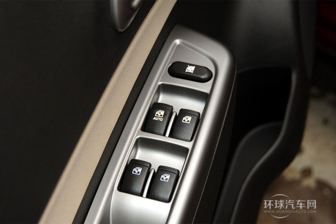2013款1.5L手动   标准型