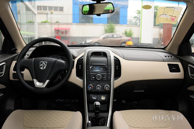2013款1.5L手动   标准型