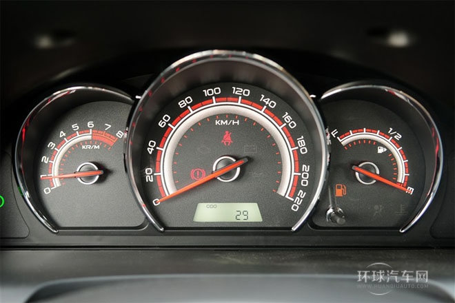 2013款1.5L手动   精英型