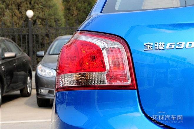 2013款1.5L手动   精英型