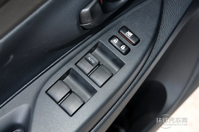 2014款 1.5L 手动智臻版