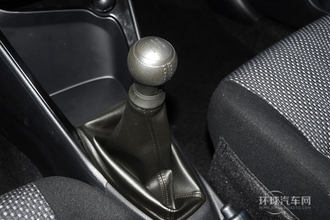 2014款 1.5L 手动智臻版