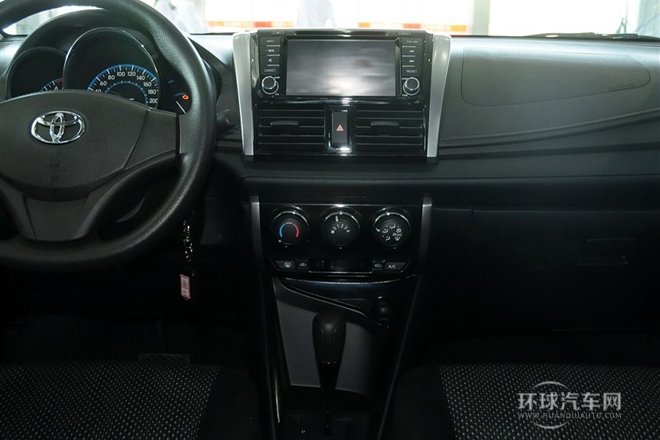 2014款 1.5L 自动智臻版