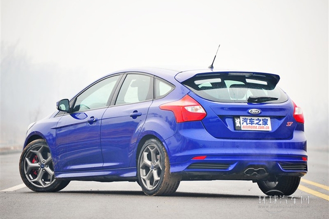 2013款 2.0T ST 标准版