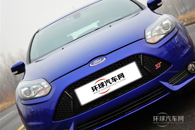 2013款 2.0T ST 标准版