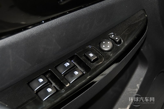 2014款 1.5L 手动基本型