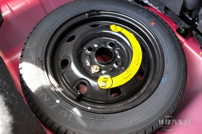 2012款 1.0L 手动导航版
