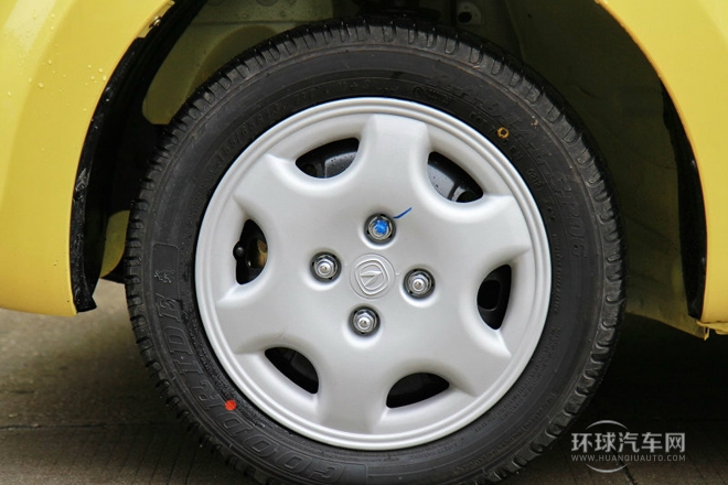 2012款 1.0L 手动亲情版 国IV