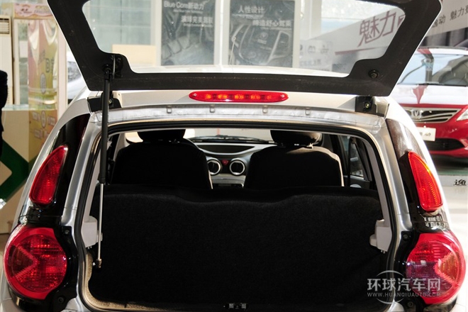 2012款 1.0L 手动亲情版 国V